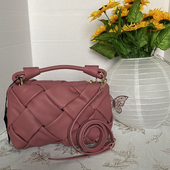 Valentina Fiore Dusty Pink Handmade Italian Leather Crossbody Bag - Picture 3 of 8
